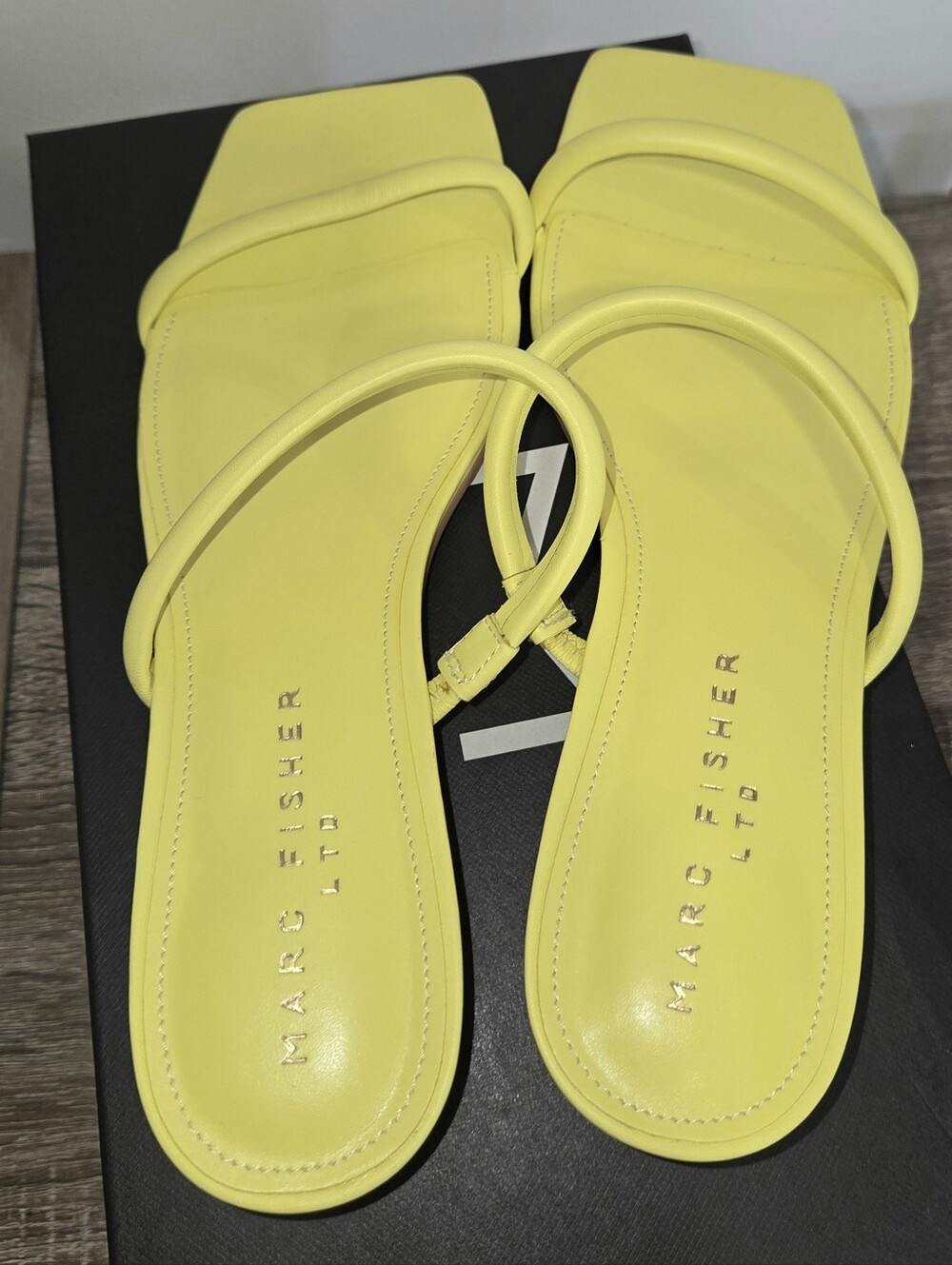 Marc Fisher LTD Women's Raelyn Yellow Square Toe Heeled Sandals 9M - Picture 5 of 8